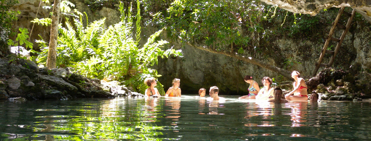 Cenote, www.terre-maya.com